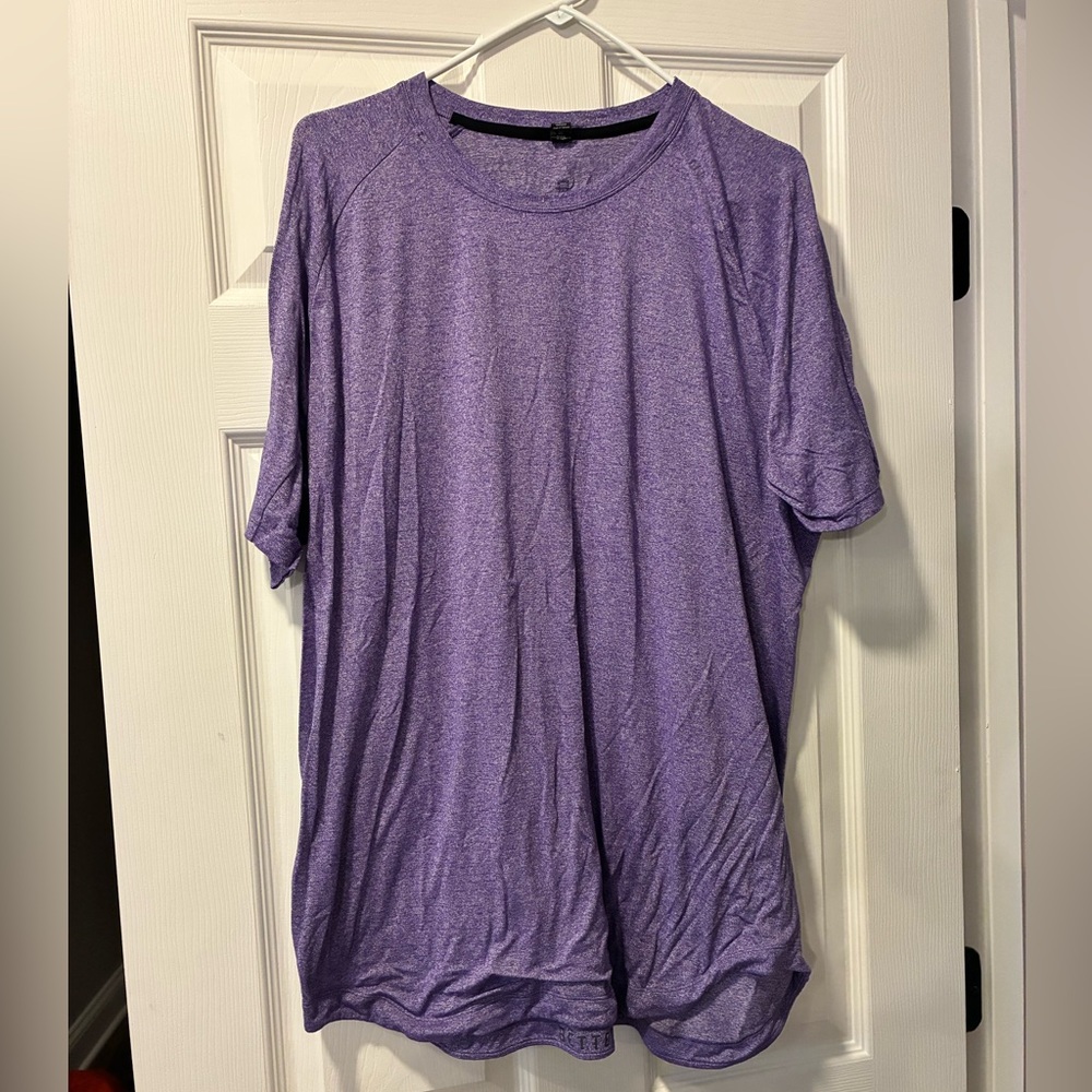 Lululemon XXL workout shirt